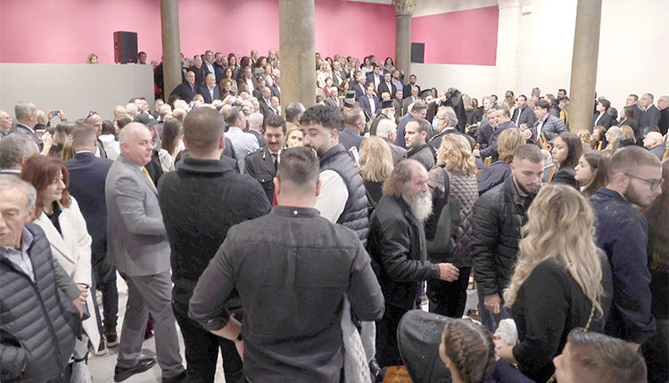 Δεσμεύσεις και υποσχέσεις 
στην ορκωμοσία της δημοτικής Αρχής Καλοκαιρινού