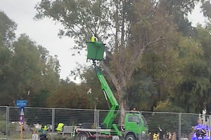 το εργοτάξιο της πλατείας Ελευθερίας εν μέσω των γιορτών