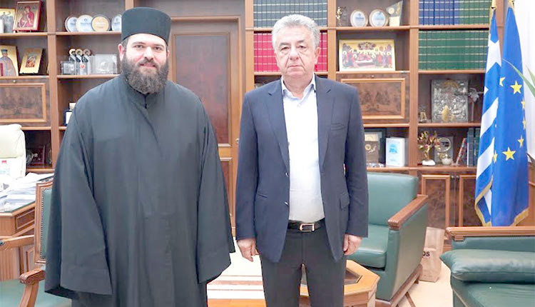 Επίσκεψη του νέου ηγουμένου της Μονής Αγκαράθου στον Περιφερειάρχη Κρήτης