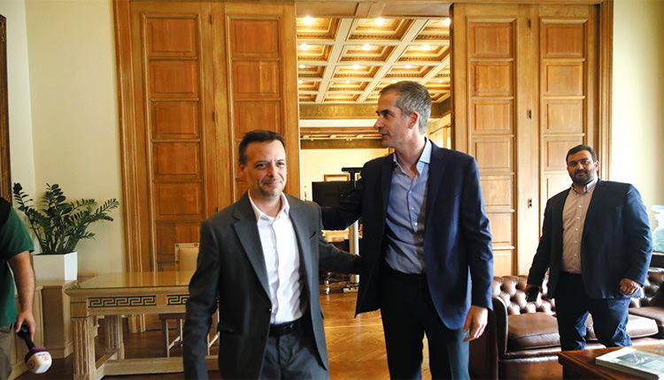 Σφοδρές αντιδράσεις για την “Ανάπλαση” και τον αποκλεισμό του Δήμου