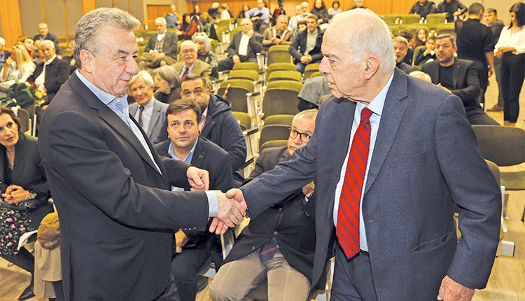 ΛΑΜΠΡΙΝΟΣ ΑΠΟΤΙΜΗΣΗ