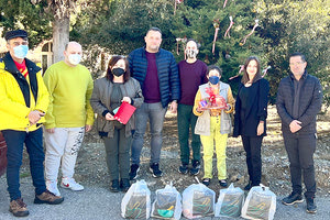 Δώρισαν υγειονομικό υλικό και φάρμακα