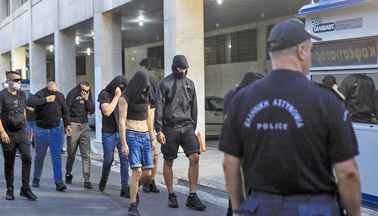 Ελεύθεροι αφέθηκαν όλοι οι Κροάτες χούλιγκαν 