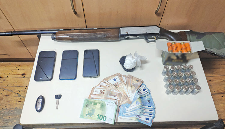 Τα ναρκωτικά που είχαν οι συλληφθέντες