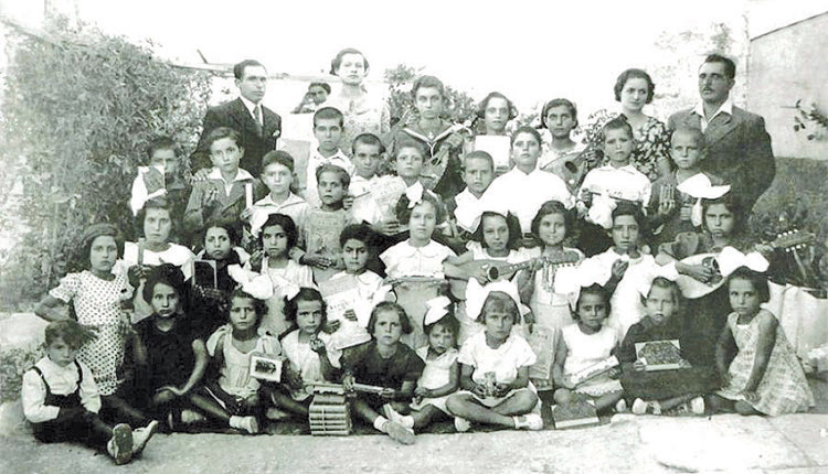 Η γιορτή του πρώτου Δημοτικού σχολείου Ηρακλείου 1934