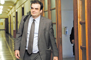 ΠΙΕΡΡΑΚΑΚΗΣ «Τα ιδιωτικά ΑΕΙ θα δίνουν πτυχία με πλήρη επαγγελματικά και ακαδημαϊκά δικαιώματα»