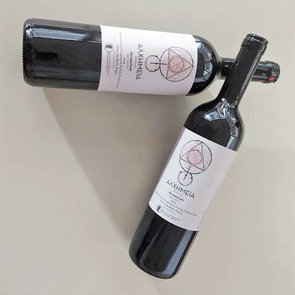 ΕΚΑΝΕ ΚΑΙ Ε-SHOP
Το ΕΚΠΑ πουλά λάδι και κρασί υψηλής ποιότητας  
