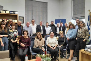 Μια επιτροπή που στάθηκε αντάξια του ρόλου της Συγκινητική ήταν η τελευταία συνεδρίαση της Επιτροπής Περιβάλλοντος για την θητεία που λήγει την Κυριακή.