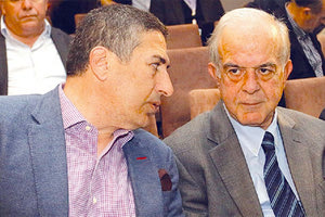 «Το εγχείρημα το δικό μας με την επιλογή του Λαμπρινού το 2014 πέτυχε. Κανείς δεν το πίστευε τότε που ξεκινούσαμε την προσπάθεια εγώ, ο Πασπάτης και ο Λαμπρινός ότι θα βγει δήμαρχος και θα είναι τόσα χρόνια» έλεγε χθες ο Πέτρος Ινιωτάκης που ως πρόεδρος του ΤΕΕ/ΤΑΚ τότε είχε πρωτοστατήσει για την αλλαγή στον δήμο το 2014.