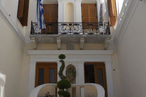 Καθαίρεση κληρικού της Ιεράς Μητρόπολης Ρεθύμνης και Αυλοποτάμου. Τι αναφέρει η ανακοίνωση της Μητρόπολης