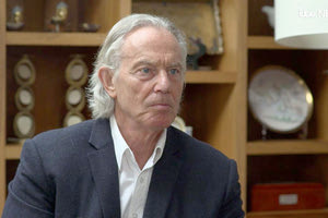 Με πλούσιο μαλλί ο Τόνι Μπλερ