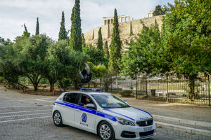 Νέα Σμύρνη: Συνελήφθη ο αδελφός του 16χρονου – Ομολόγησε ότι τον τραυμάτισε θανάσιμα με ένα ψαλίδι