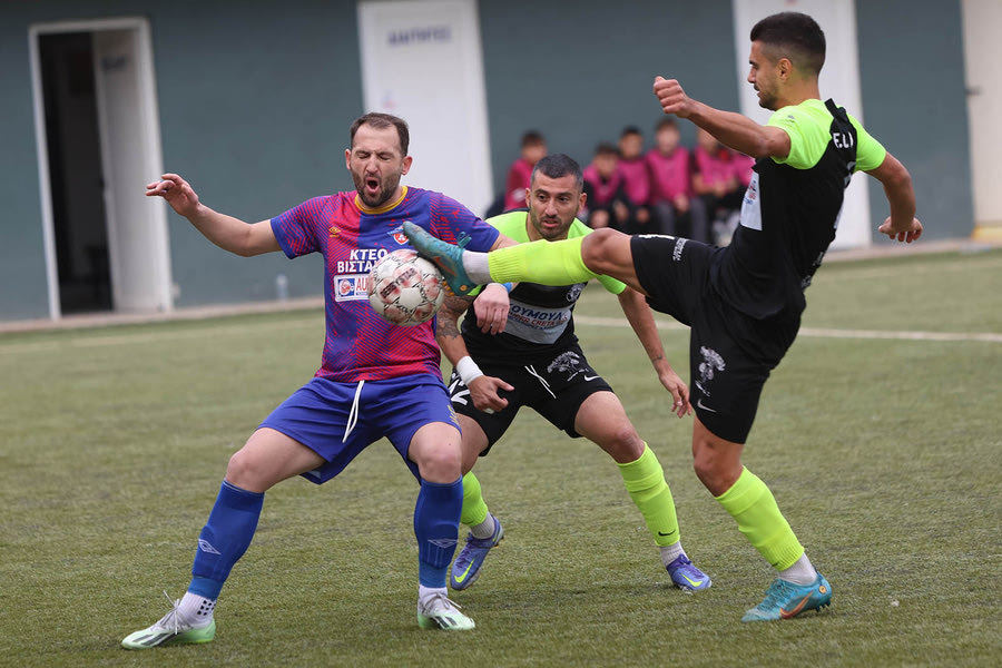 O Γιούχτας απέσπασε την ισοπαλία και στη Λευκάδα,Χωρίς νικητή το ντέρμπι στο Γάζι