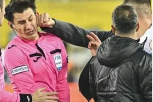 “Λουκέτο” στο τουρκικό πρωτάθλημα μετά τη γροθιά στον διαιτητή