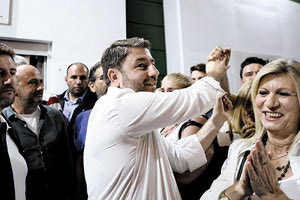 Νίκος Ανδρουλάκης Πανιγυρίζει