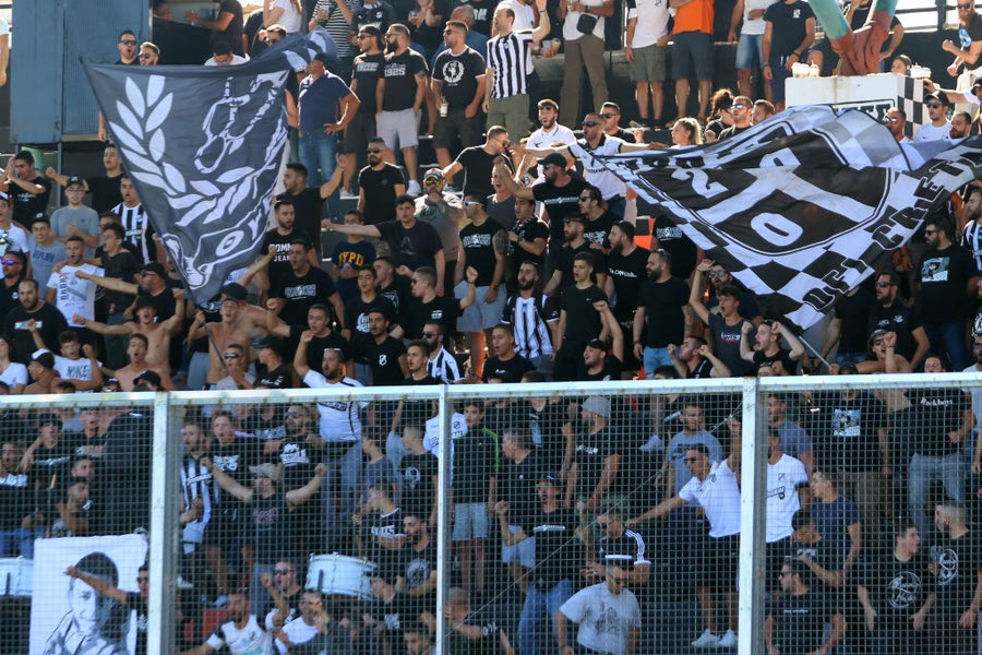 Στο ΒΑΚ οι οργανωμένοι, τα έψαλαν στους παίκτες