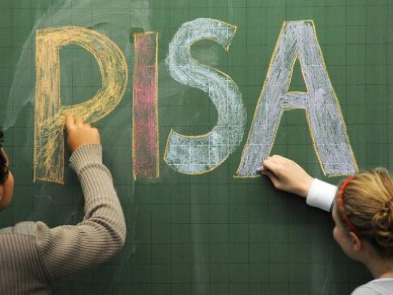 Τι λέει το ΠΑΣΟΚ για τα αποτελέσματα Pisa 2022