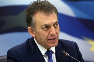 Βρούτσης: «Όποιος δεν έχει κινητό, δε θα μπαίνει στο γήπεδο»