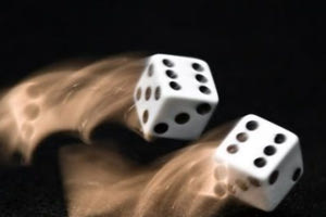 Είχαν στήσει «μπαρμπούτι» στο καφενείο – Τέσσερις συλλήψεις στο Ρέθυμνο