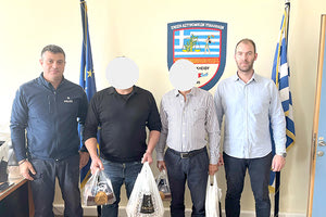 Μία συνάντηση, ένα δίκαιο αίτημα και οδυνηρές μνήμες από το μακελειό στις Μαλάδες