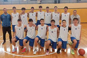 Παίκτες της Μικτής ΕΚΑΣΚ U-16 στην Αθήνα