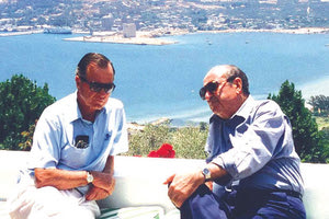 ΤΖΟΡΤΖ ΜΠΟΥΣ ΜΗΤΣΟΤΑΚΗΣ ΚΩΝΣΤΑΝΤΙΝΟΣ