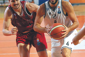 Μποχωρίδης και Κουρέπης οδηγούν ΟΦΗ και Αναγέννηση