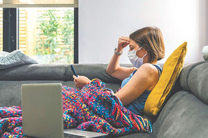 Έντονος βήχας, πονόλαιμος, πονοκέφαλος τα βασικά συμπτώματα