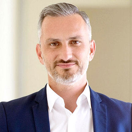 Ο Γιάννης Αναστασάκης