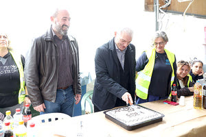 Καθαριότητα: Η κοπή της πίτας και η αγωνία για τις δικαστικές αποφάσεις