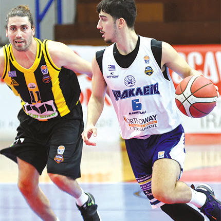 Η απαγόρευση απόπλου κράτησε στο Ηράκλειο το “Ηράκλειο” ΟΑΑ