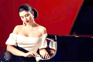 Η Νεφέλη Μούσουρα