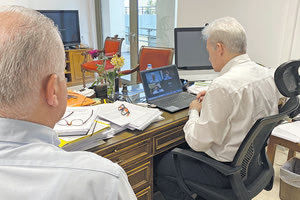 Καλοκαιρινός: Σε διαρκή τηλεδιάσκεψη για την εξίσωση του προϋπολογισμού