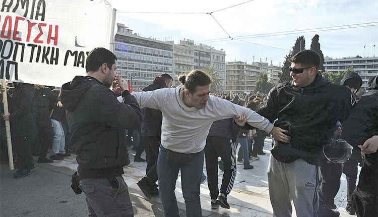 Επεισόδια 
στα φοιτητικά συλλαλητήρια 
της Αθήνας και 
της Θεσσαλονίκης