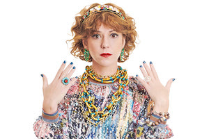 Στην Κρήτη η stand up comedy παράσταση της Ήρας Κατσούδα "Μινιμαλ"