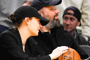 ΛΑΝΘΙΜΟΣ ΕΜΑ ΣΤΟΟΥΝ ΣΕ ΑΓΩΝΑ ΜΠΑΣΚΕΤ