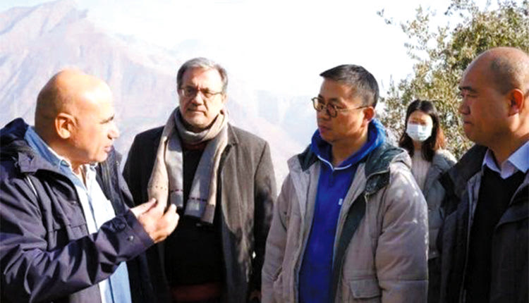  ΤΜΗΜΑ ΓΕΩΠΟΝΙΑΣ ΤΟΥ ΕΛΜΕΠΑ Πρεσβευτής για το ελληνικό ελαιόλαδο και φορέας μεταφοράς τεχνογνωσίας στην Κίνα