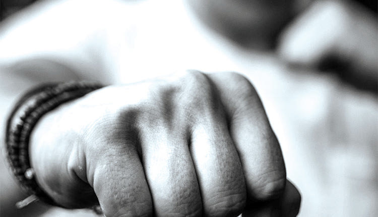 Ο δράστης πήγε στο αστυνομικό τμήμα για να παραδοθεί