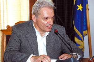 Τα ευχαριστήρια του δημάρχου για τις ευχές που δέχτηκε