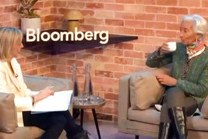 Αν μη τι άλλο τον ξέρει καλά! Η πρόεδρος της ΕΚΤ Κριστίν Λαγκάρντ είχε πάρει μια γεύση της προεδρίας Τραμπ στην Ουάσιγκτον