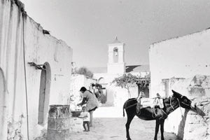 ΦΩΤΟΗΜΕΡΑΣ: ΦΟΥΡΝΟΣ σε κρητικό χωριό την περίοδο του Μεσοπολέμου.