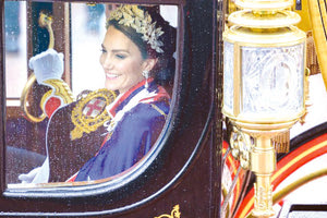 η πρόεδρος του Συλλόγου Ελλήνων Γιατρών του Ηνωμένου Βασιλείου, Κική Σονίδου