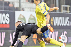 Το πέναλτι που κάνει ο Ντουάρτε στον Τοράρινσον