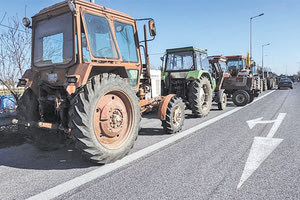 Στους δρόμους ετοιμάζονται να βγουν οι αγρότες του ΚΚΕ