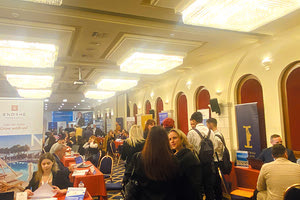 Στα Χανιά συνεχίζονται σήμερα οι “Ημέρες Καριέρας”