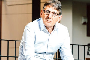 Από όλες τις απόψεις και τα σχόλια για την εκκλησία κρατώ αυτό του καθηγητή Νικόλα Σεβαστάκη