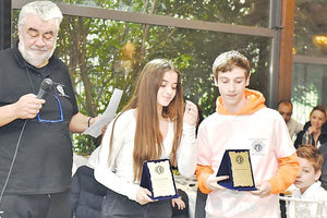 Oι βραβεύσεις της Χασουράκη και του Καζαντζόγλου