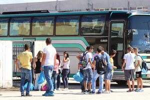 ΖΗΤΑ Η ΠΑΝΕΛΛΗΝΙΑ ΕΝΩΣΗ ΔΙΕΥΘΥΝΤΩΝ Δωρεάν μεταφορά και για τους μαθητές των Σχολείων Δεύτερης Ευκαιρίας