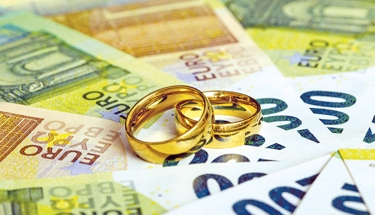 ΑΑΔΕ: Έγινε της φοροδιαφυγής… στον γάμο της χρονιάς