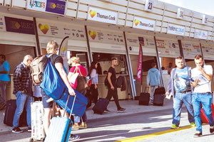 Σε 2 μήνες αρχίζει η τουριστική σεζόν